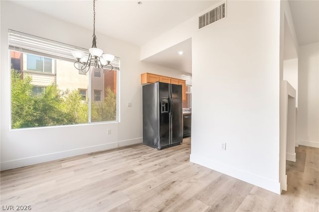 59 East Agate Avenue 303, Las Vegas, NV 89123