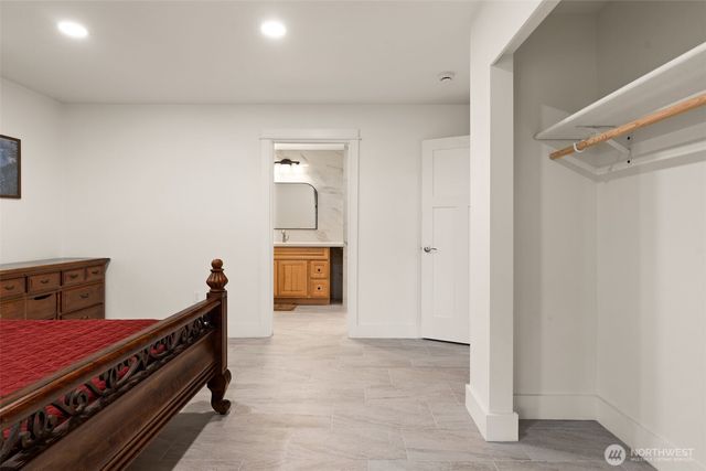 1363 E Crestview Drive, Shelton, WA 98584