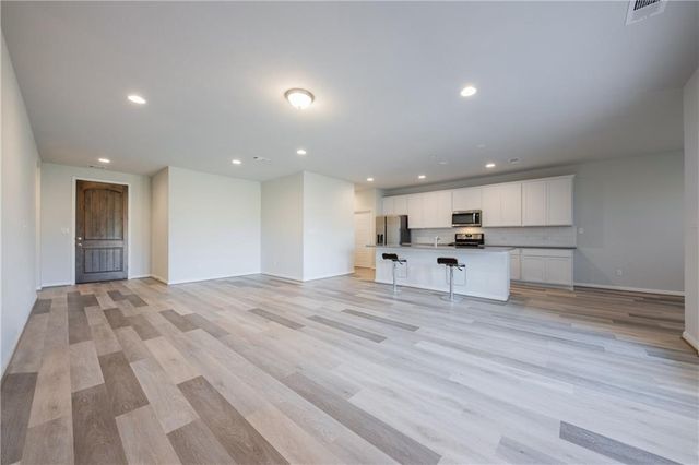 204 Cold Spring LOOP, Bastrop, TX 78602