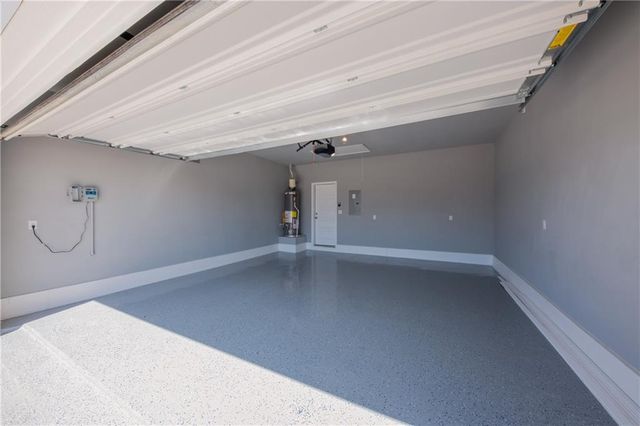 204 Cold Spring LOOP, Bastrop, TX 78602