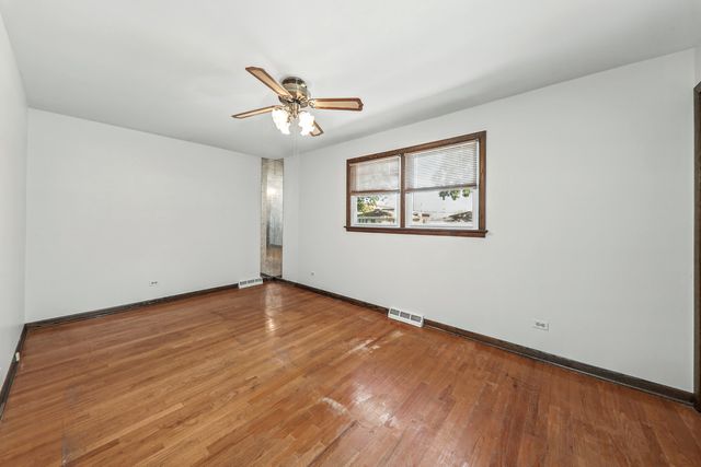 9200 Austin Avenue, Oak Lawn, IL 60453