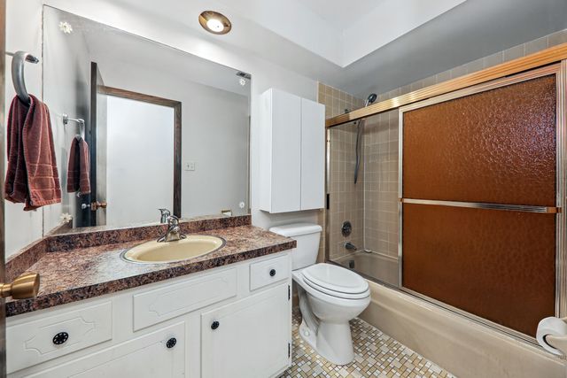 9200 Austin Avenue, Oak Lawn, IL 60453