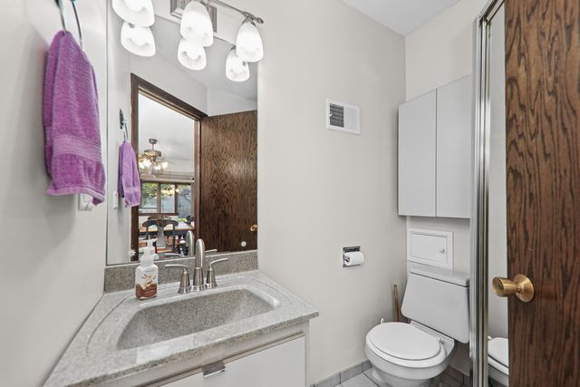 9200 Austin Avenue, Oak Lawn, IL 60453