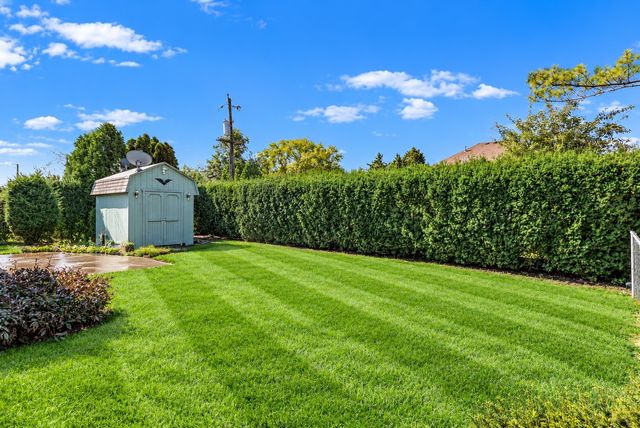 9200 Austin Avenue, Oak Lawn, IL 60453