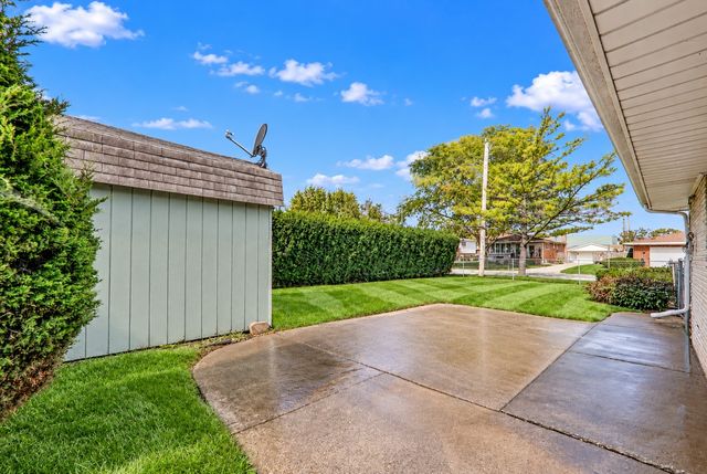 9200 Austin Avenue, Oak Lawn, IL 60453