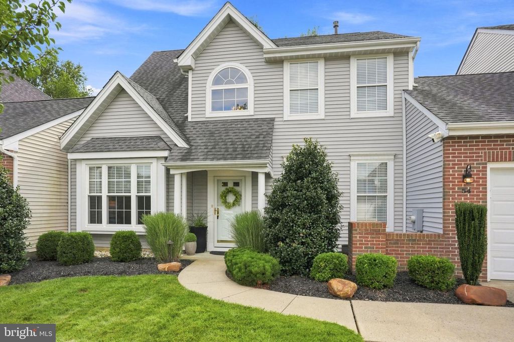 54 FIELDCREST DR, WESTAMPTON, NJ 08060 — exterior