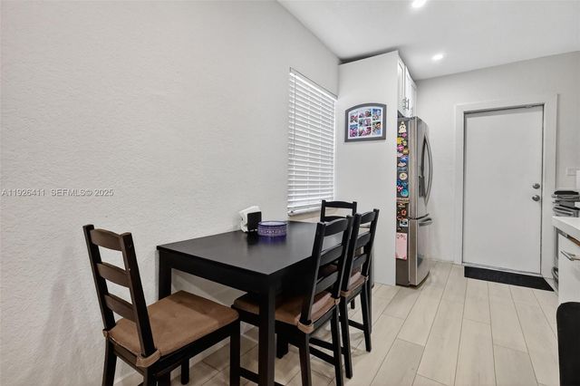 15925 NW 19th Ave, Miami Gardens, FL 33054