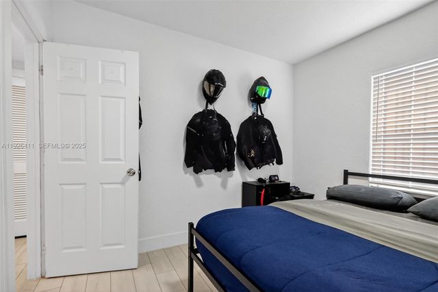 15925 NW 19th Ave, Miami Gardens, FL 33054