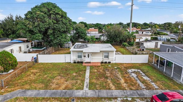 15925 NW 19th Ave, Miami Gardens, FL 33054