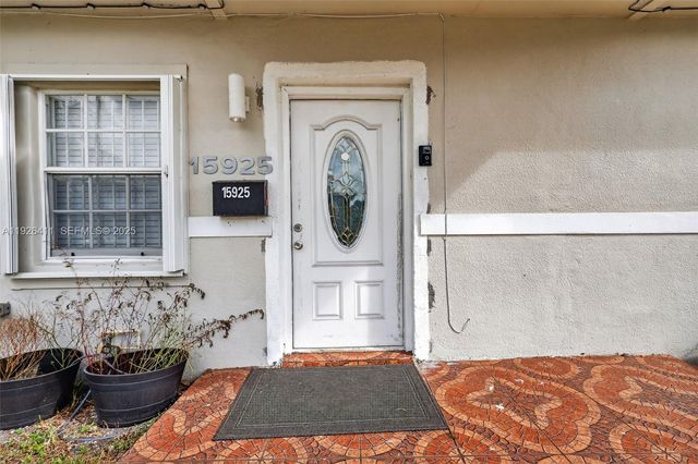 15925 NW 19th Ave, Miami Gardens, FL 33054