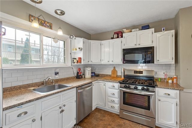 140 Jamesville Road, Dewitt, NY 13214