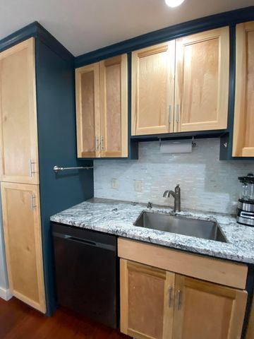 26851 S 620 Road, Grove, OK 74344