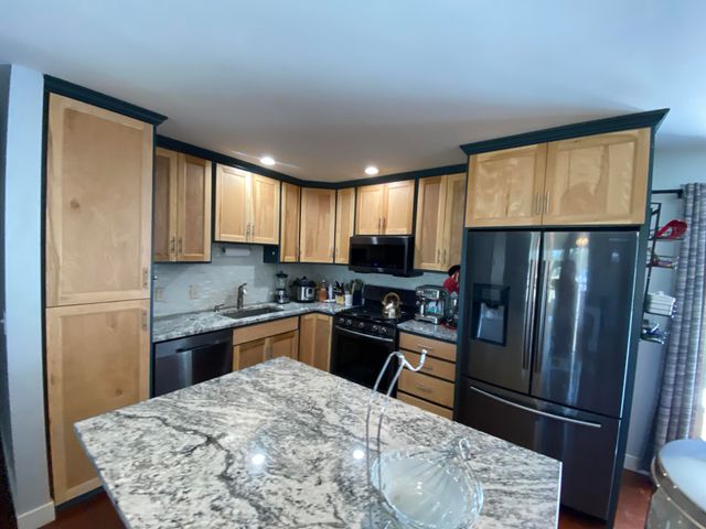 26851 S 620 Road, Grove, OK 74344