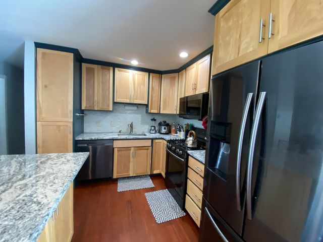 26851 S 620 Road, Grove, OK 74344