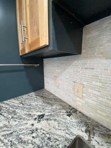 26851 S 620 Road, Grove, OK 74344