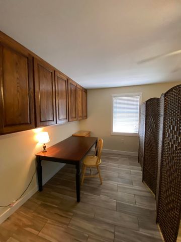 26851 S 620 Road, Grove, OK 74344