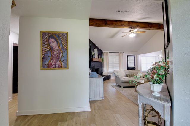 14006 Towneway Drive, Sugar Land, TX 77498