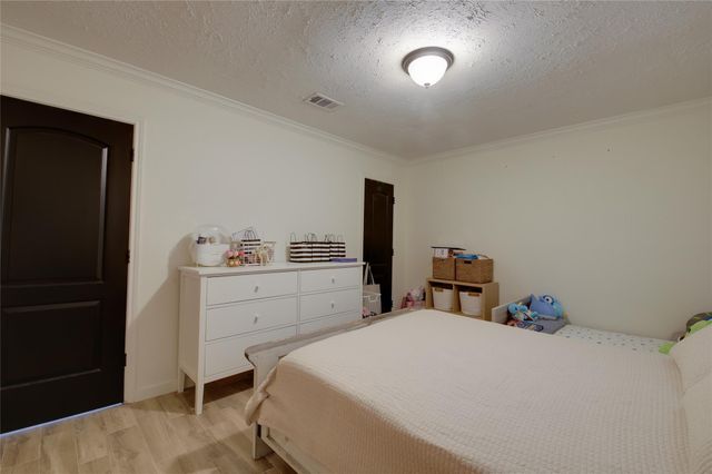 14006 Towneway Drive, Sugar Land, TX 77498