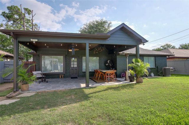 14006 Towneway Drive, Sugar Land, TX 77498