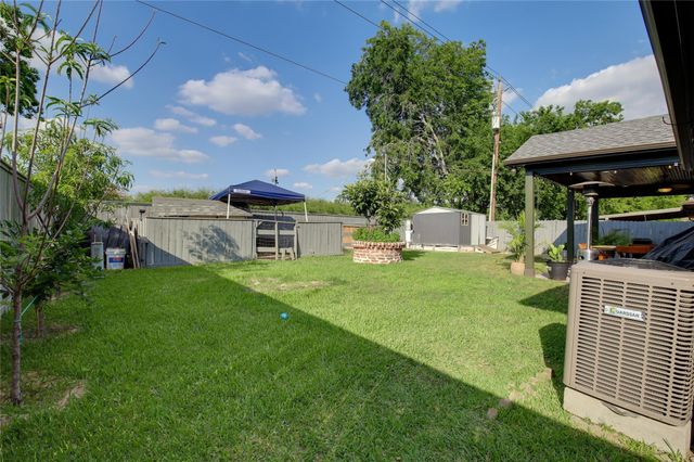 14006 Towneway Drive, Sugar Land, TX 77498