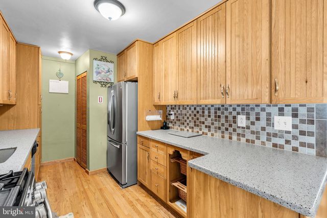 13 CLARK DR, Howell, NJ 07731