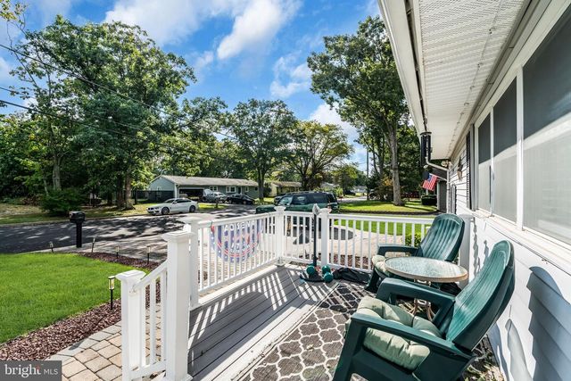 13 CLARK DR, Howell, NJ 07731