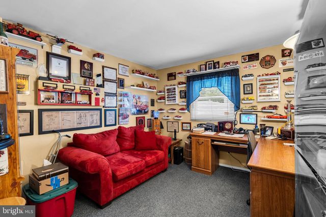 13 CLARK DR, Howell, NJ 07731