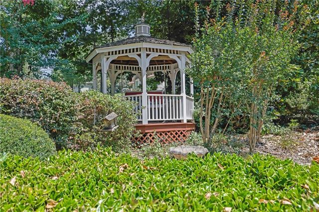 2140 Hamstead Court, Suwanee, GA 30024