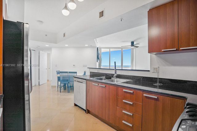 16699 Collins Ave 2709, Sunny Isles Beach, FL 33160