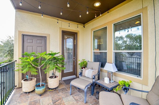 10602 Enclave Shadows Court, Houston, TX 77043