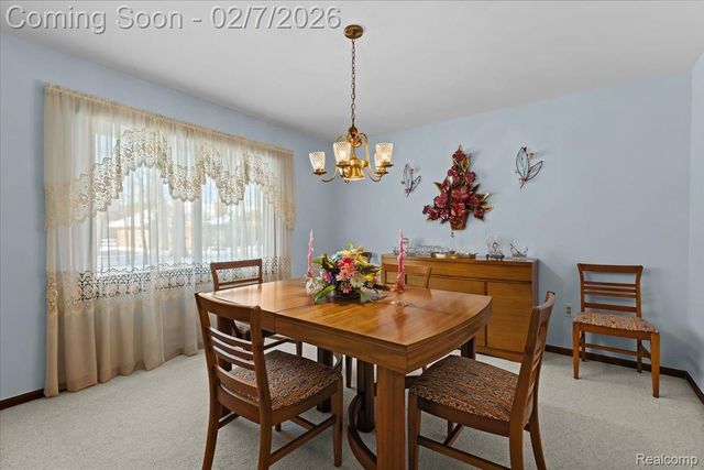 21855 Heatherbrae Way S, Novi, MI 48375