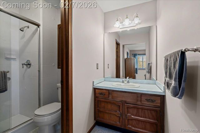 21855 Heatherbrae Way S, Novi, MI 48375