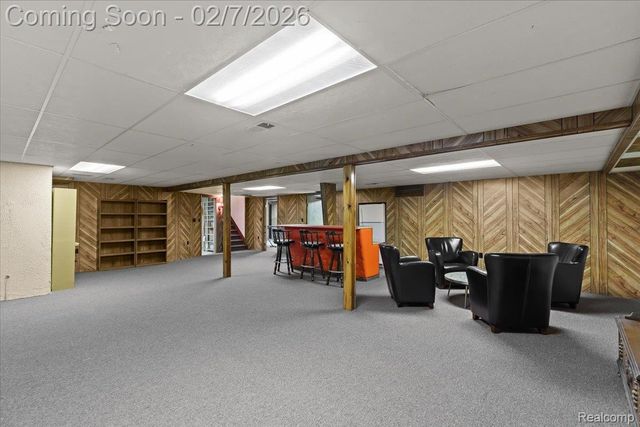 21855 Heatherbrae Way S, Novi, MI 48375