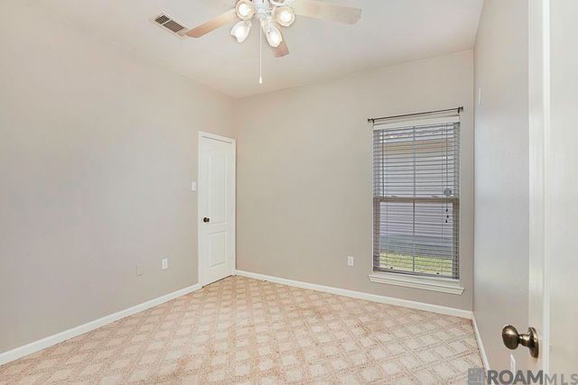 12258 River Highlands, St Amant, LA 70774