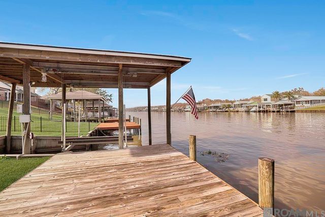 12258 River Highlands, St Amant, LA 70774