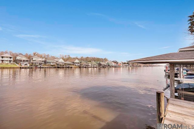 12258 River Highlands, St Amant, LA 70774