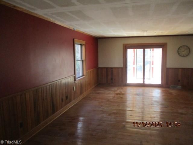 909 Outback Drive, Ronda, NC 28670