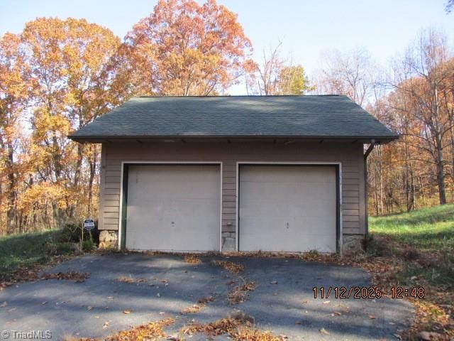 909 Outback Drive, Ronda, NC 28670