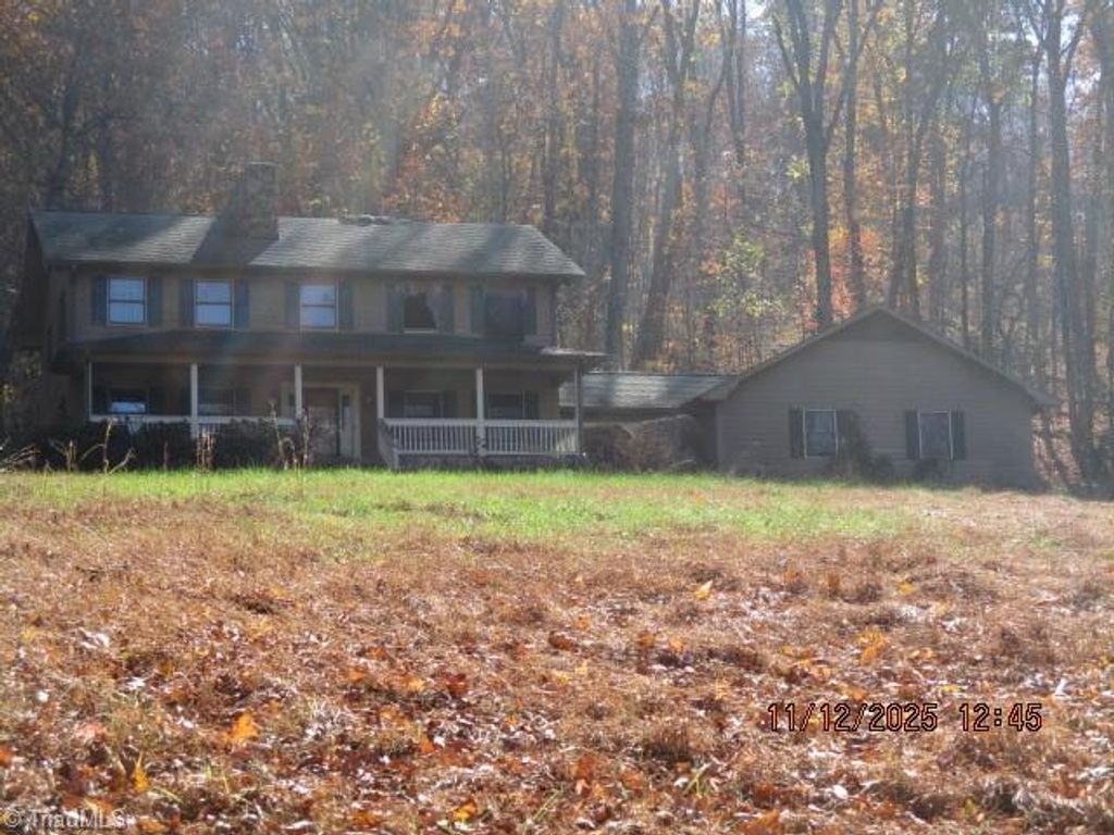 909 Outback Drive, Ronda, NC 28670