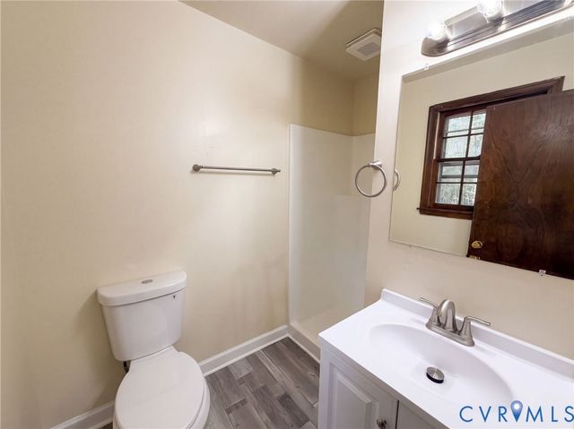 12330 Deerhurst Dr, Midlothian, VA 23113