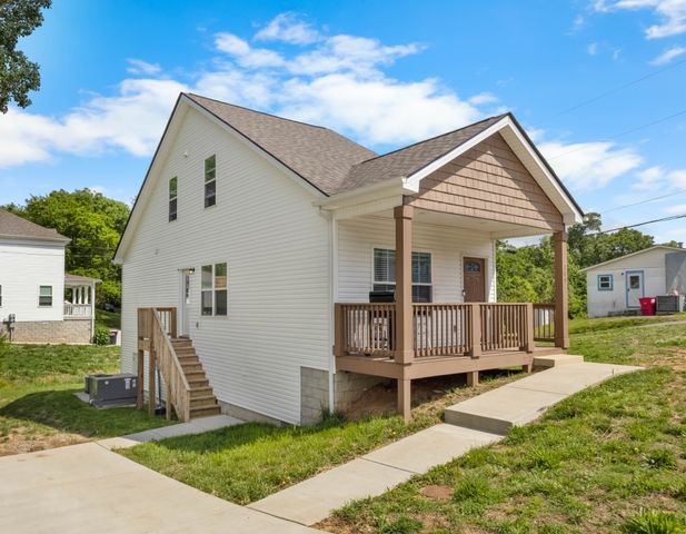 309 Cedar Ct, Clarksville, TN 37042