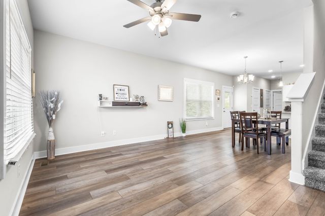 309 Cedar Ct, Clarksville, TN 37042