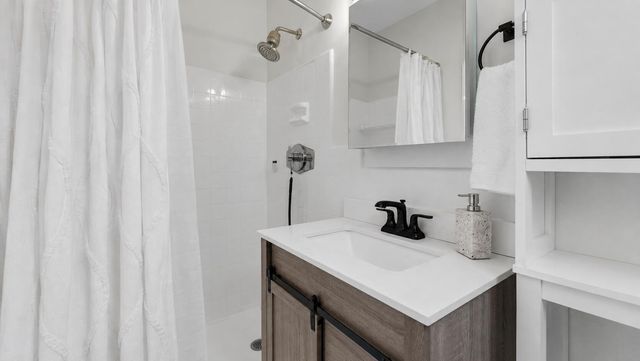 935 Nautilus Isle, Dania Beach, FL 33004