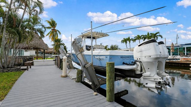 935 Nautilus Isle, Dania Beach, FL 33004
