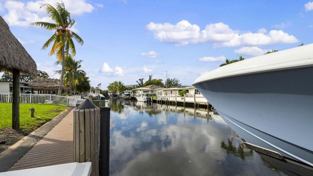 935 Nautilus Isle, Dania Beach, FL 33004