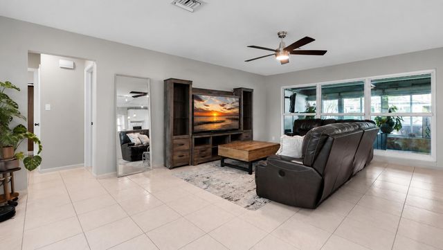 935 Nautilus Isle, Dania Beach, FL 33004