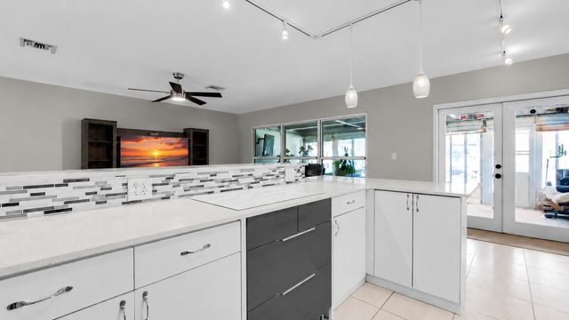 935 Nautilus Isle, Dania Beach, FL 33004