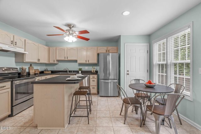 100 Peakhill Road, Holly Springs, NC 27540