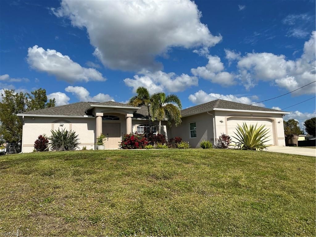 1805 17th TER, CAPE CORAL, FL 33993 — exterior