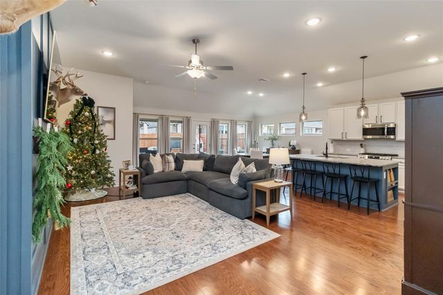 116 Acacia PASS, Bastrop, TX 78602